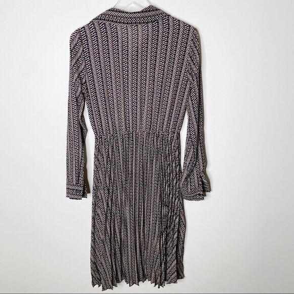 Lola Italy Pleated Midi Length Shirt Dress Large - Picture 7 of 9